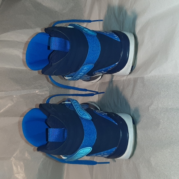 Jordan 8 Retro Sneakers 7Y = Women 8.5 = Men 7 - Picture 3 of 10